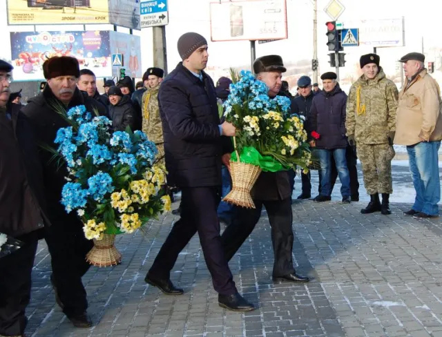 У Хмельницькому вшанували ліквідаторів катастрофи на Чорнобильській АЕС — фото 1