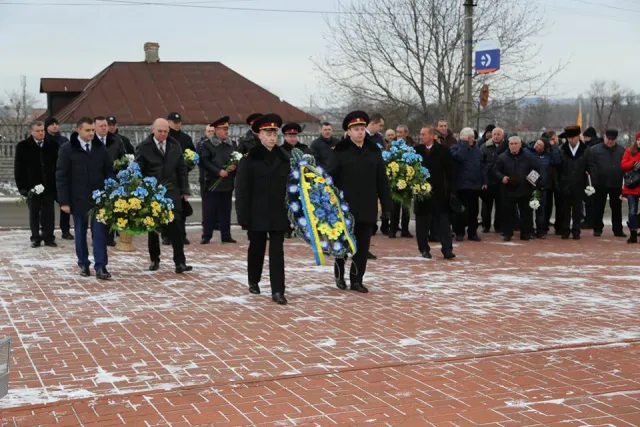У Хмельницькому вшанували ліквідаторів катастрофи на Чорнобильській АЕС — фото 12