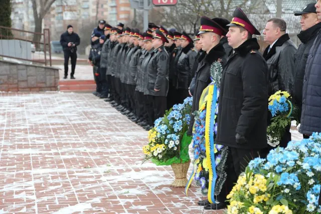 У Хмельницькому вшанували ліквідаторів катастрофи на Чорнобильській АЕС — фото 16
