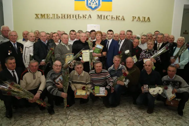 У Хмельницькому вшанували ліквідаторів катастрофи на Чорнобильській АЕС — фото 31