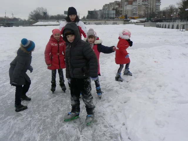 В Хмельницком появились новые бесплатные катки — фото 3