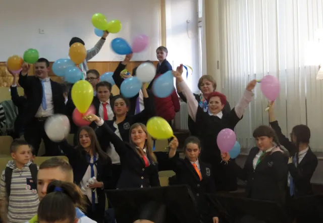 Маленькі хмельничани показали відмінні знання з історії рідного міста на проекті «Битва шкіл» — фото 13