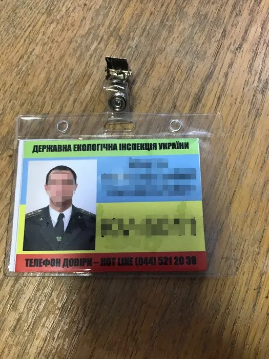 СБУ задержала работника экологической инспекции, который систематически брал взятки от предпринимателей — фото 1