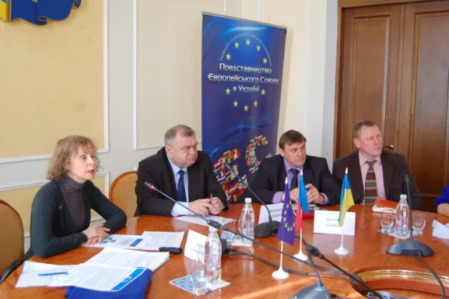 Програми для дітей та молоді: на Хмельниччину завітали представники ЄС в Україні — фото 3