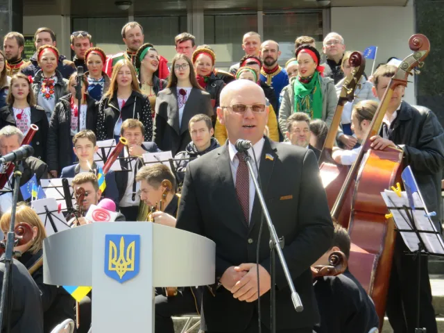 У Хмельницькому розпочалися святкові заходи з нагоди відзначення Дня Європи — фото 2