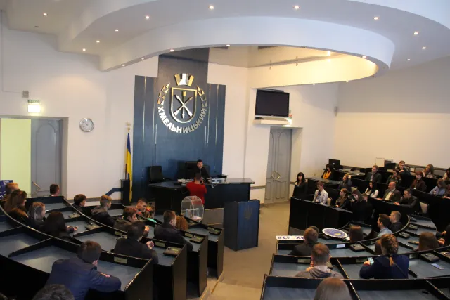 До Хмельницького завітали учасники всеукраїнського молодіжного проекту «Твоя країна» — фото 1