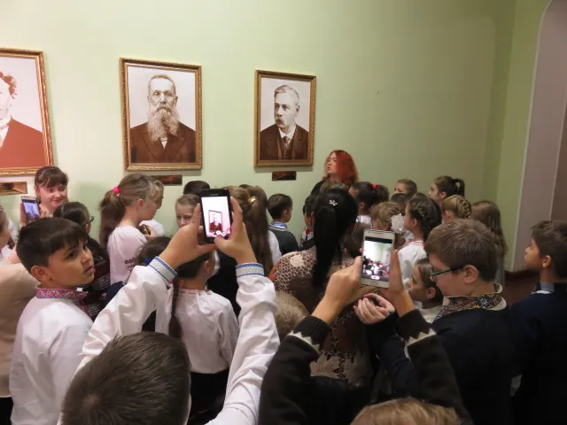 Для учнів технологічного багатопрофільного ліцею ім. А. Мазура провели цікаву екскурсію у міській раді — фото 1