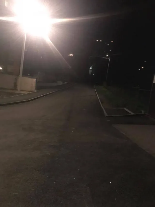 В Юго-Западном микрорайоне появилась новая пешеходная дорожка и освещение — фото 3