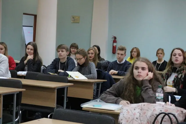 У Хмельницькому відбувся Всеукраїнський дебатний турнір «Critical Opinion» — фото 1