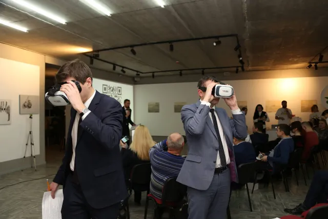 Учреждения культуры Хмельницкого получили 3D-очки для прогулки «Небесным Проскуровом» — фото 11