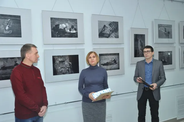 У Хмельницькому фотограф із Сумщини представив унікальну виставку світлин «З балкончика» — фото 2