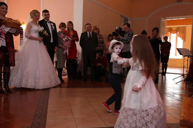 У Хмельницькому на День Святого Валентина одружилося майже 30 пар — фото 7