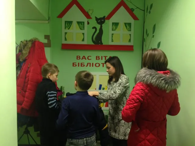 У Хмельницькому оновили дитячу бібліотеку-філію №15 — фото 1