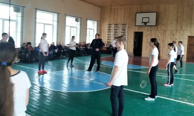 Інновації на уроках фізкультури: в Хмельницькій гімназії №1 ім. В. Красицького втілюють проект «JuniorZ» — фото 5