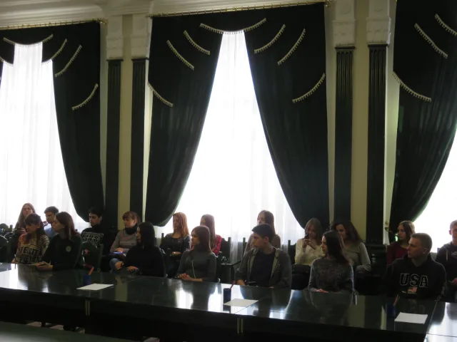 На екскурсію до міської ради завітали студенти Хмельницького національного університету — фото 5