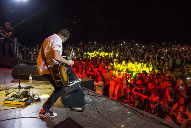 Наметове містечко, фуд-корти та дві сцени: яким був фестиваль «Rock&Buh-2018» — фото 1