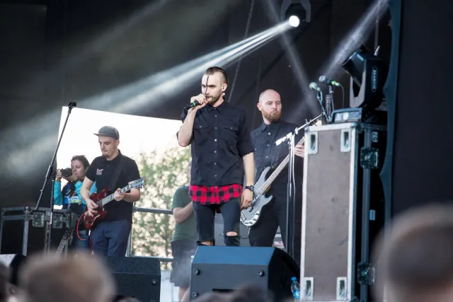 Наметове містечко, фуд-корти та дві сцени: яким був фестиваль «Rock&Buh-2018» — фото 3