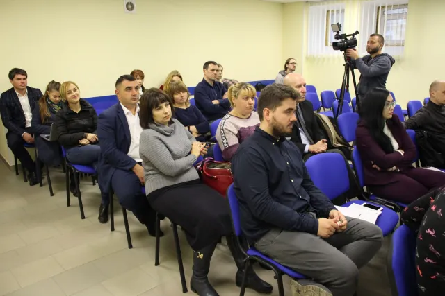 В Хмельницком состоялась встреча, посвященная обращению с твердыми бытовыми отходами — фото 4