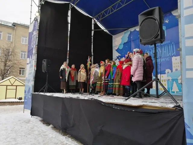 Хмельницький долучився до всеукраїнської акції одночасного виконання колядки «Нова радість стала» — фото 2